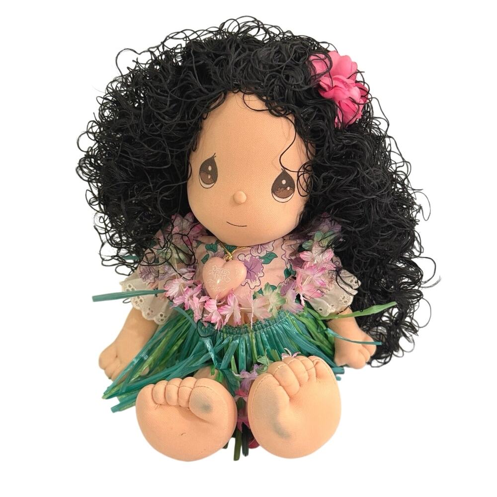Vintage Precious Moments Hawaiian doll with locket “Makua ho omaika’i ‘oe